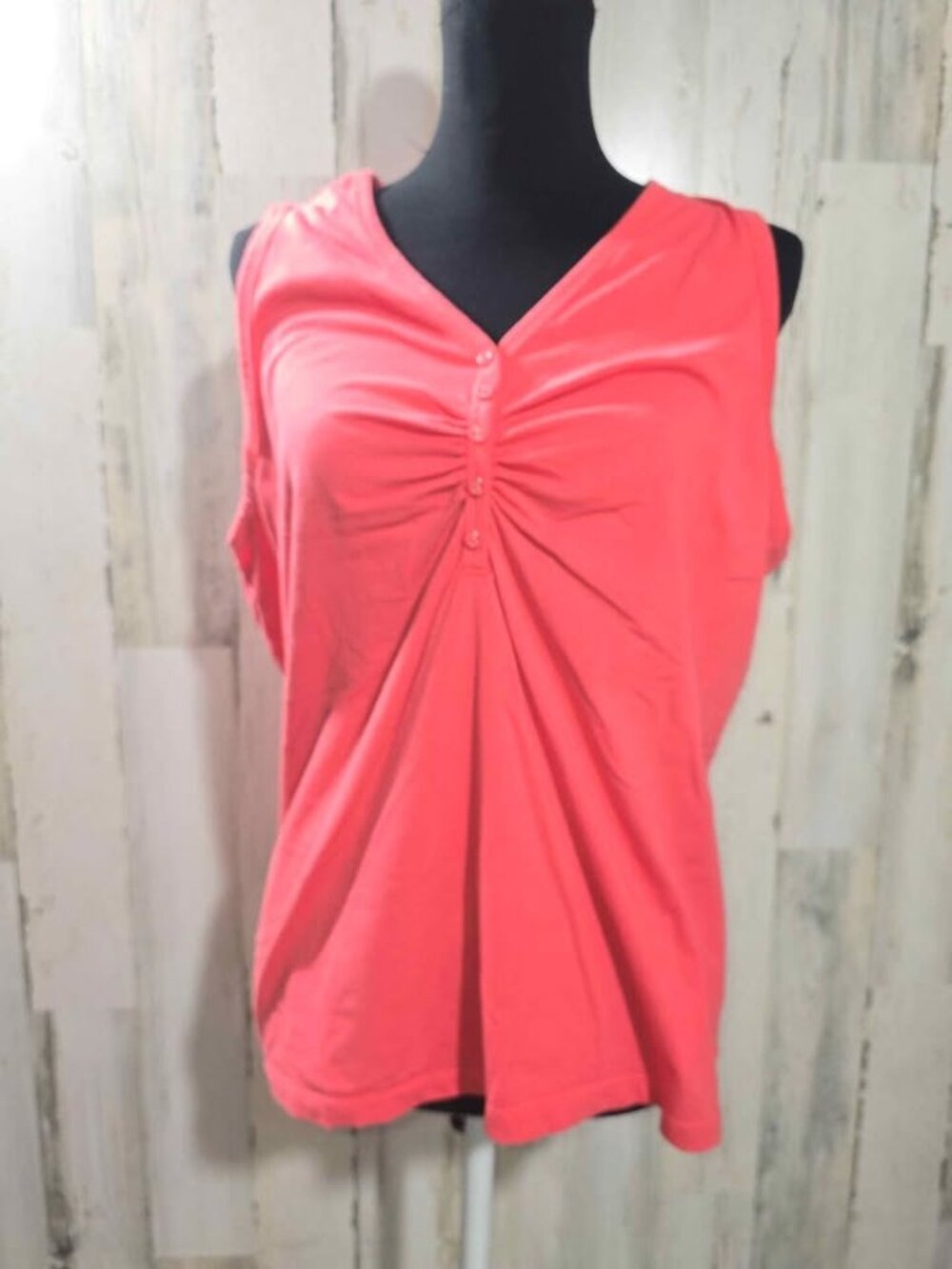 Merona V Neck Tank Top Size 16w/18w Ruched Front